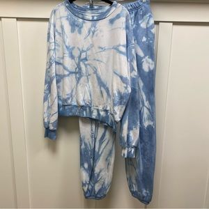 Milk Stain Apparel Sweat Outfit, Size Large